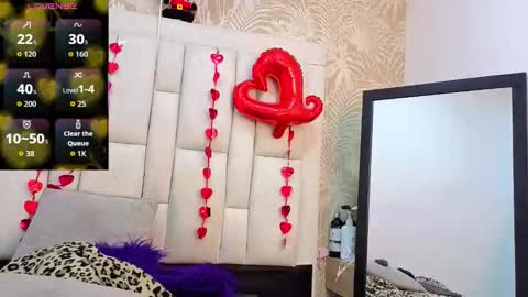 daffnelewis online show from February 2026 11:31:02 AM