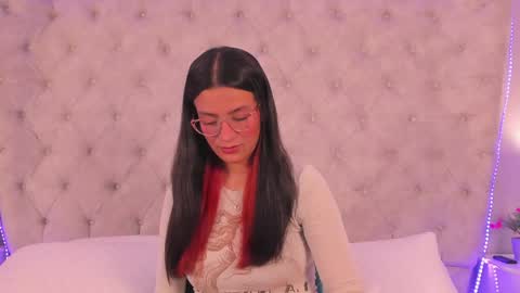 Snapshot of dafne_bss chatting on April 2026 05:21:02 AM dafne_bss online show from April 2026 05:21:02 AM