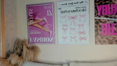 dafne_hillss online show from July 2026 11:17:02 AM