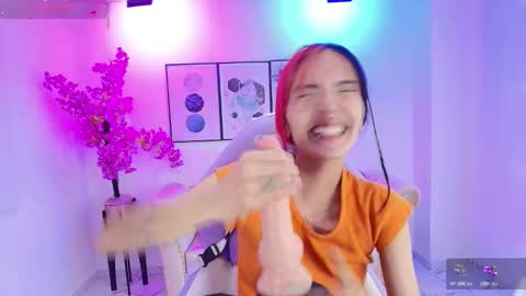 Snapshot of dafne_huges chatting on October 2025 08:38:01 PM dafne huges online show from October 2025 08:38:01 PM