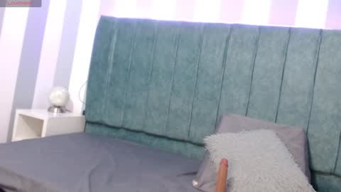 dafnee_e online show from December 2024 08:51:02 PM
