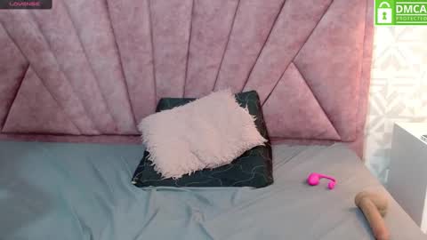 dafnee_e online show from February 2025 11:47:02 PM
