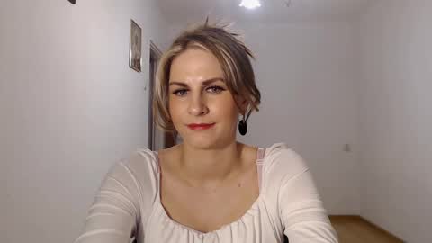 Dagmarie online show from December 2024 07:11:01 PM