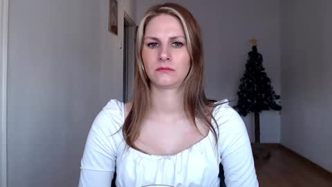 Dagmarie online show from December 2024 09:55:02 AM