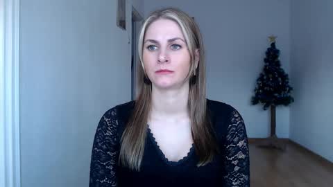 Dagmarie online show from December 2024 09:49:01 AM