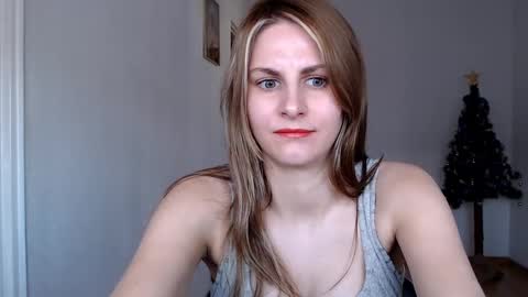 Dagmarie online show from December 2024 10:16:01 AM