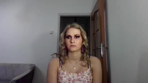 Dagmarie online show from March 2025 07:25:01 PM