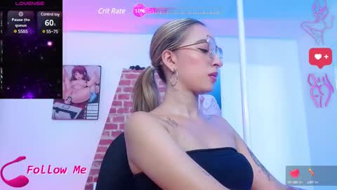 Snapshot of dagny_ chatting on March 2025 03:40:01 AM Dagny online show from March 2025 03:40:01 AM