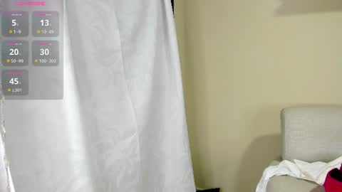 Snapshot of dahian_carter chatting on July 2026 09:57:02 AM Dahian online show from July 2026 09:57:02 AM