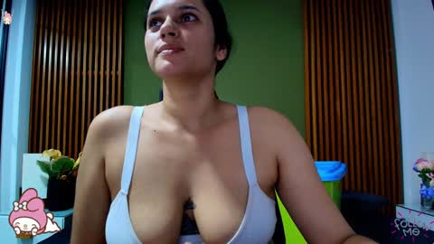 Snapshot of dahiana_spark chatting on February 2025 07:52:02 PM Dahiana online show from February 2025 07:52:02 PM