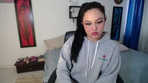Snapshot of dahiana_sterling chatting on January 2025 12:05:02 PM Dahiana online show from January 2025 12:05:02 PM