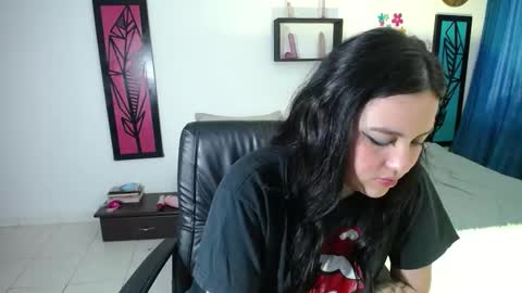 Snapshot of dahiana_sterling chatting on February 2025 10:59:01 PM Dahiana online show from February 2025 10:59:01 PM