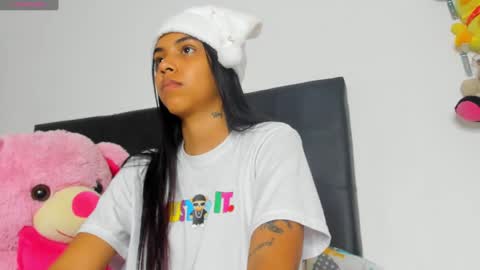    online show from December 2024 09:02:01 PM