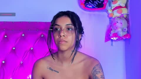    online show from February 2025 07:02:02 PM