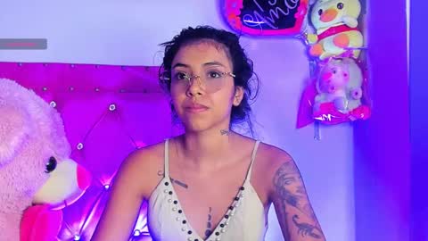    online show from February 2025 08:33:01 AM