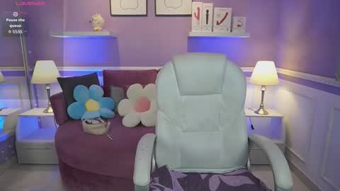 Dahlia Grey online show from November 2025 11:43:02 AM