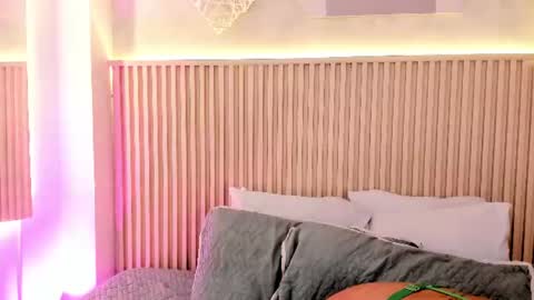 Daiana online show from June 2026 06:53:02 PM