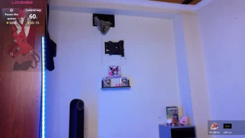 Natalia  online show from November 2025 11:15:01 PM