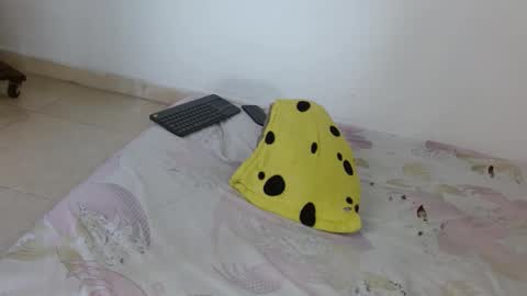 Snapshot of daiishawolf chatting on April 2026 09:52:01 PM Daiisha.. online show from April 2026 09:52:01 PM