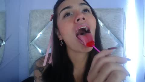 Snapshot of daila_ chatting on January 2025 01:35:01 PM daila_ online show from January 2025 01:35:01 PM