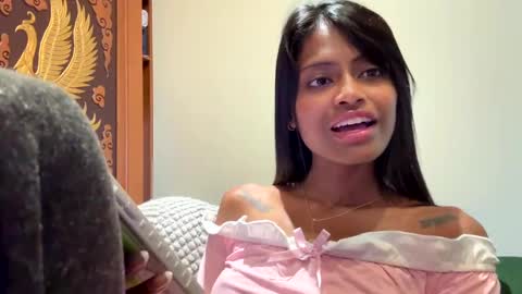 Snapshot of daily_dosessshhhh chatting on February 2025 10:54:01 AM AnnaCeleste online show from February 2025 10:54:01 AM