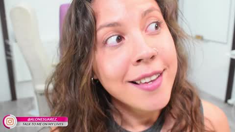 Snapshot of daily_stories chatting on December 2024 09:13:01 PM Alondra Suarez online show from December 2024 09:13:01 PM