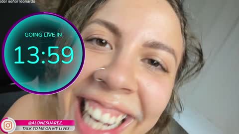 Snapshot of daily_stories chatting on December 2024 03:19:01 PM Alondra Suarez online show from December 2024 03:19:01 PM