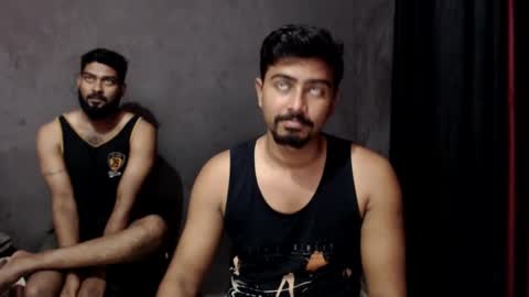 indian guys online show from December 2024 12:55:01 PM