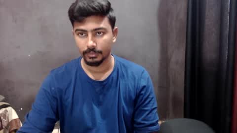 indian guys online show from December 2024 03:51:02 AM