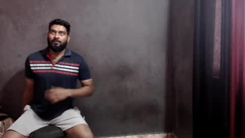 indian guys online show from December 2024 09:14:01 AM