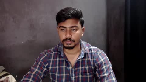 indian guys online show from December 2024 02:33:02 PM