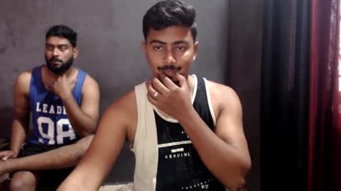 indian guys online show from December 2024 05:37:01 AM