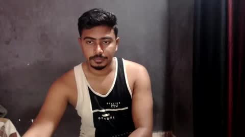 indian guys online show from December 2024 02:48:02 PM