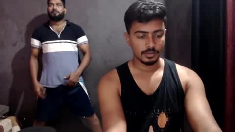indian guys online show from December 2024 02:22:02 PM