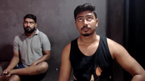 indian guys online show from December 2024 05:57:02 PM