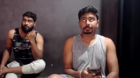 indian guys online show from January 2025 02:25:01 PM