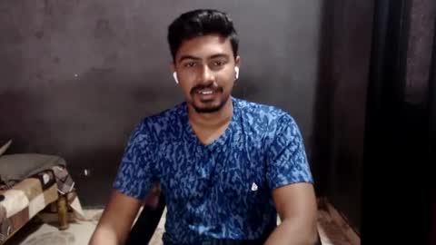 indian guys online show from February 2025 04:46:01 AM