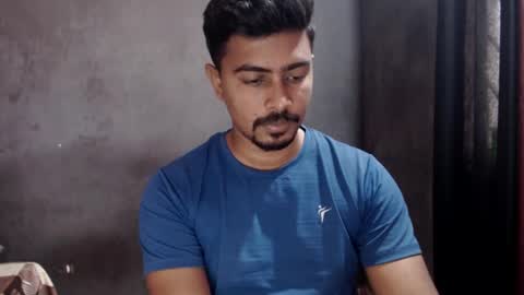 indian guys online show from February 2025 04:53:02 AM