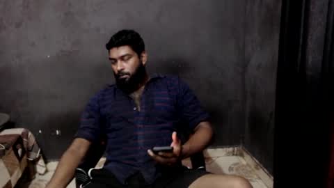 indian guys online show from February 2025 12:06:02 PM