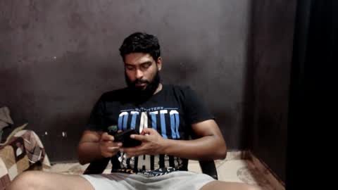 indian guys online show from February 2025 06:04:02 PM
