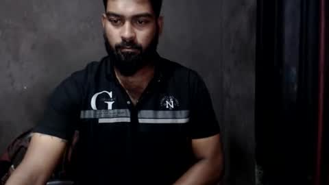 indian guys online show from October 2025 02:25:02 AM