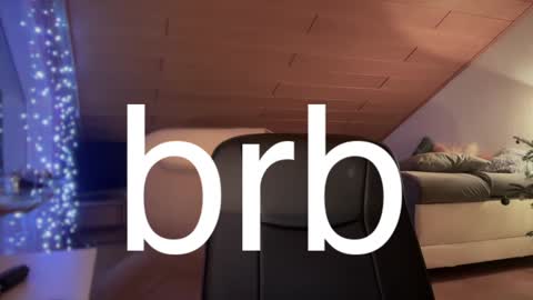 Snapshot of daimon_hall chatting on January 2025 04:00:01 AM Daimon  online show from January 2025 04:00:01 AM