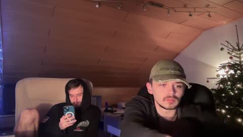 Snapshot of daimon_hall chatting on January 2025 03:32:02 AM Daimon  online show from January 2025 03:32:02 AM