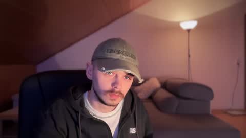 Snapshot of daimon_hall chatting on February 2025 11:53:02 PM Daimon  online show from February 2025 11:53:02 PM