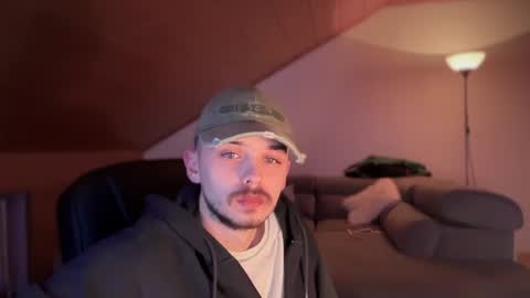 Snapshot of daimon_hall chatting on February 2025 12:29:02 AM Daimon  online show from February 2025 12:29:02 AM