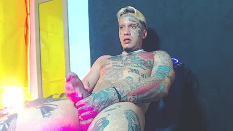 Snapshot of daimond_hope666 chatting on January 2025 03:54:01 AM Daimond hope666 online show from January 2025 03:54:01 AM