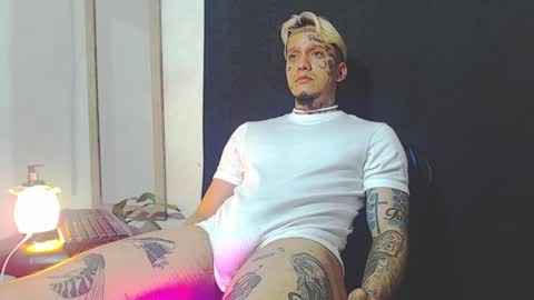 Snapshot of daimond_hope666 chatting on January 2025 03:04:02 AM Daimond hope666 online show from January 2025 03:04:02 AM