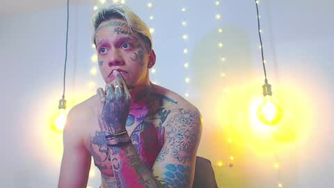 Snapshot of daimond_hope666 chatting on January 2025 02:24:02 AM Daimond hope666 online show from January 2025 02:24:02 AM