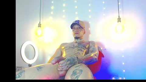 Snapshot of daimond_hope666 chatting on February 2025 06:14:02 AM Daimond hope666 online show from February 2025 06:14:02 AM