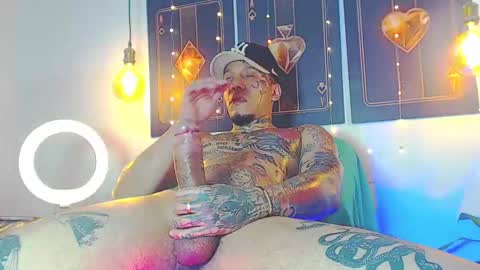 Snapshot of daimond_hope666 chatting on February 2025 11:01:01 PM Daimond hope666 online show from February 2025 11:01:01 PM